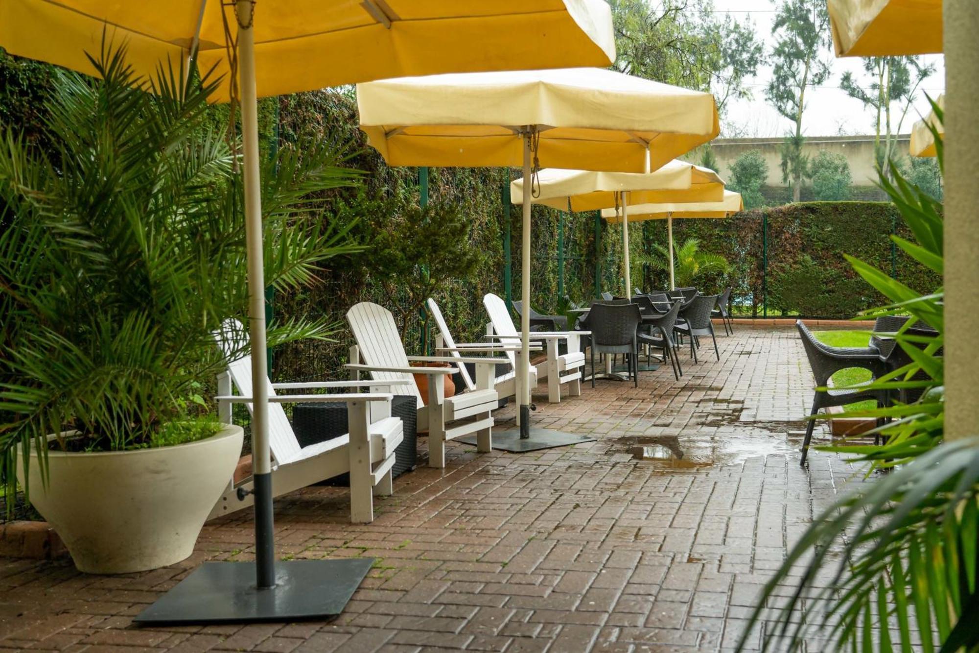 Apart T3 Com Piscina Tenis Ginasio E Parq Infant ลิสบอน ภายนอก รูปภาพ